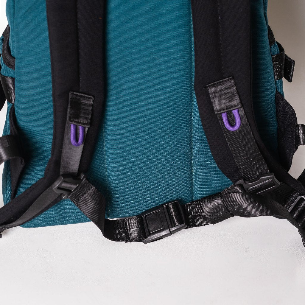 SUGACOAT STUDIOS - Youth Daypack Medium Teal