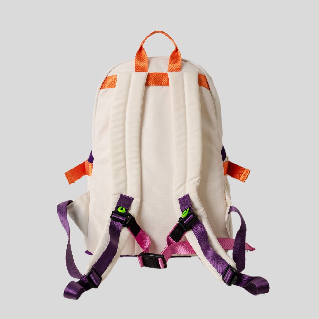 SUGACOAT STUDIOS - PINNACLE MEDIUM DAYPACK OFF WHITE